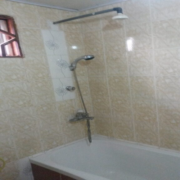 Showers 180x180